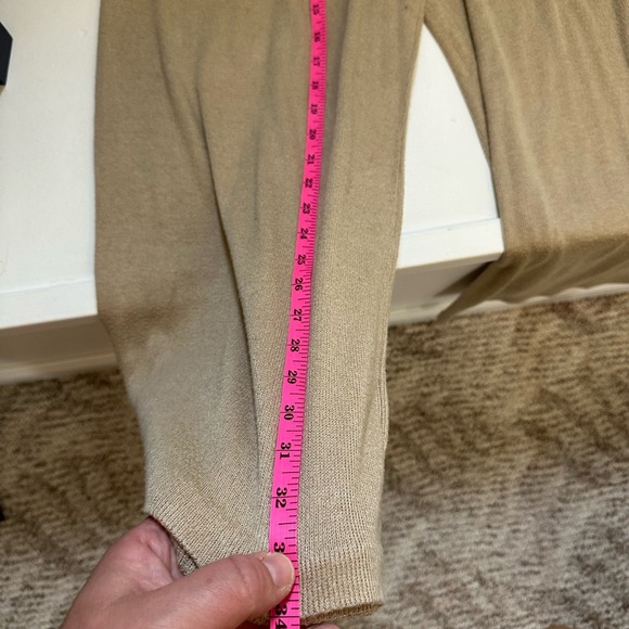 Banana Republic women's Wide-Leg knit Pants capri length size Small - Picture 7 of 9